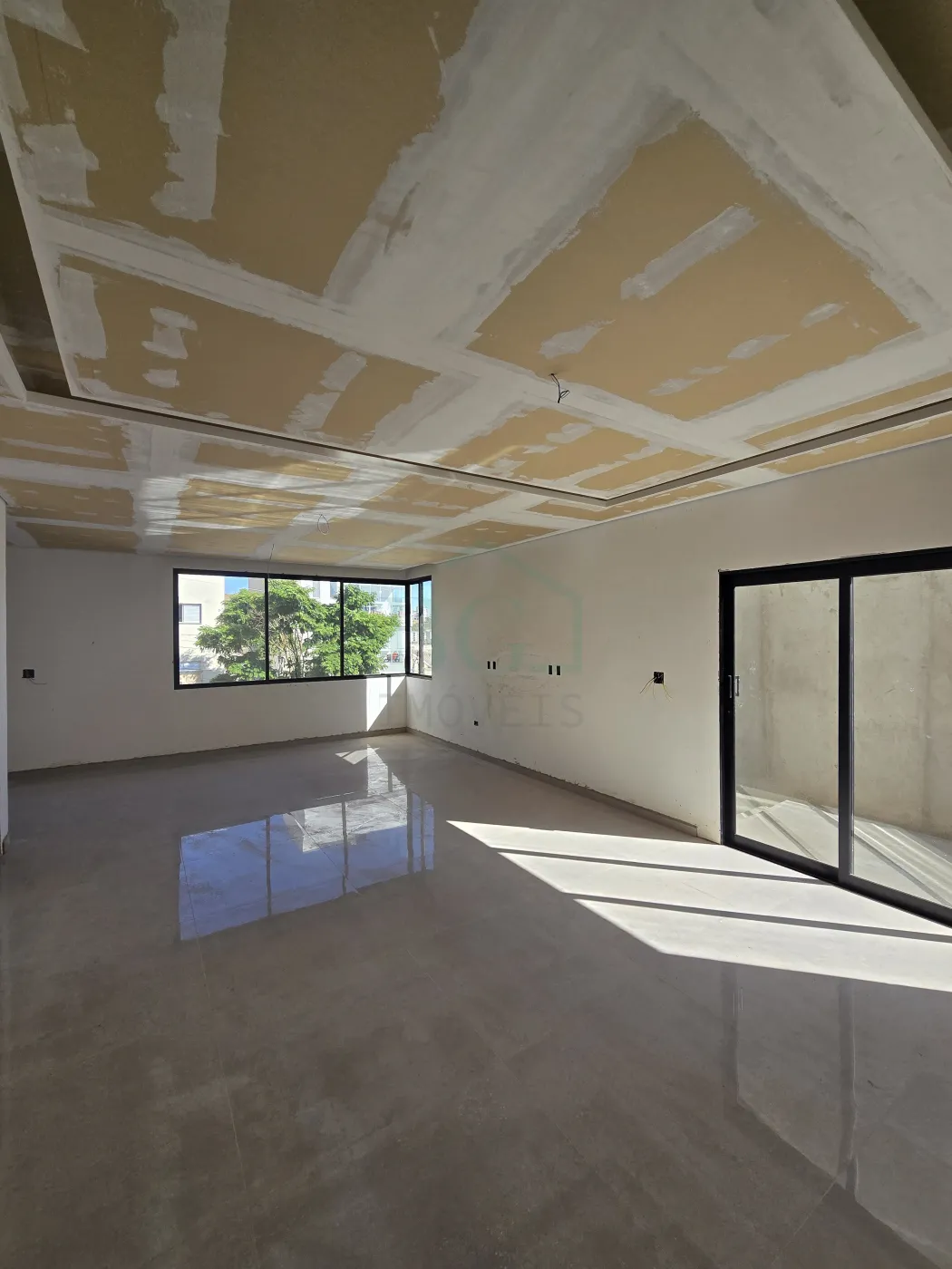 Casa à venda com 3 quartos, 205m² - Foto 9