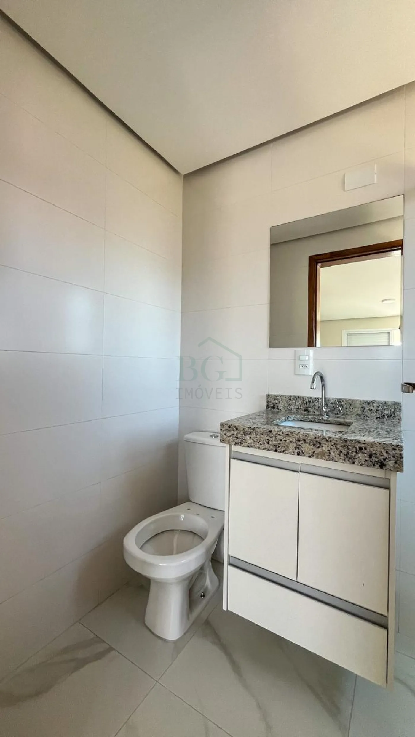 BANHEIRO SUÍTE MASTER Alugar Apartamentos / Padrão em Poços de Caldas R$ 3.200,00 - Foto 12