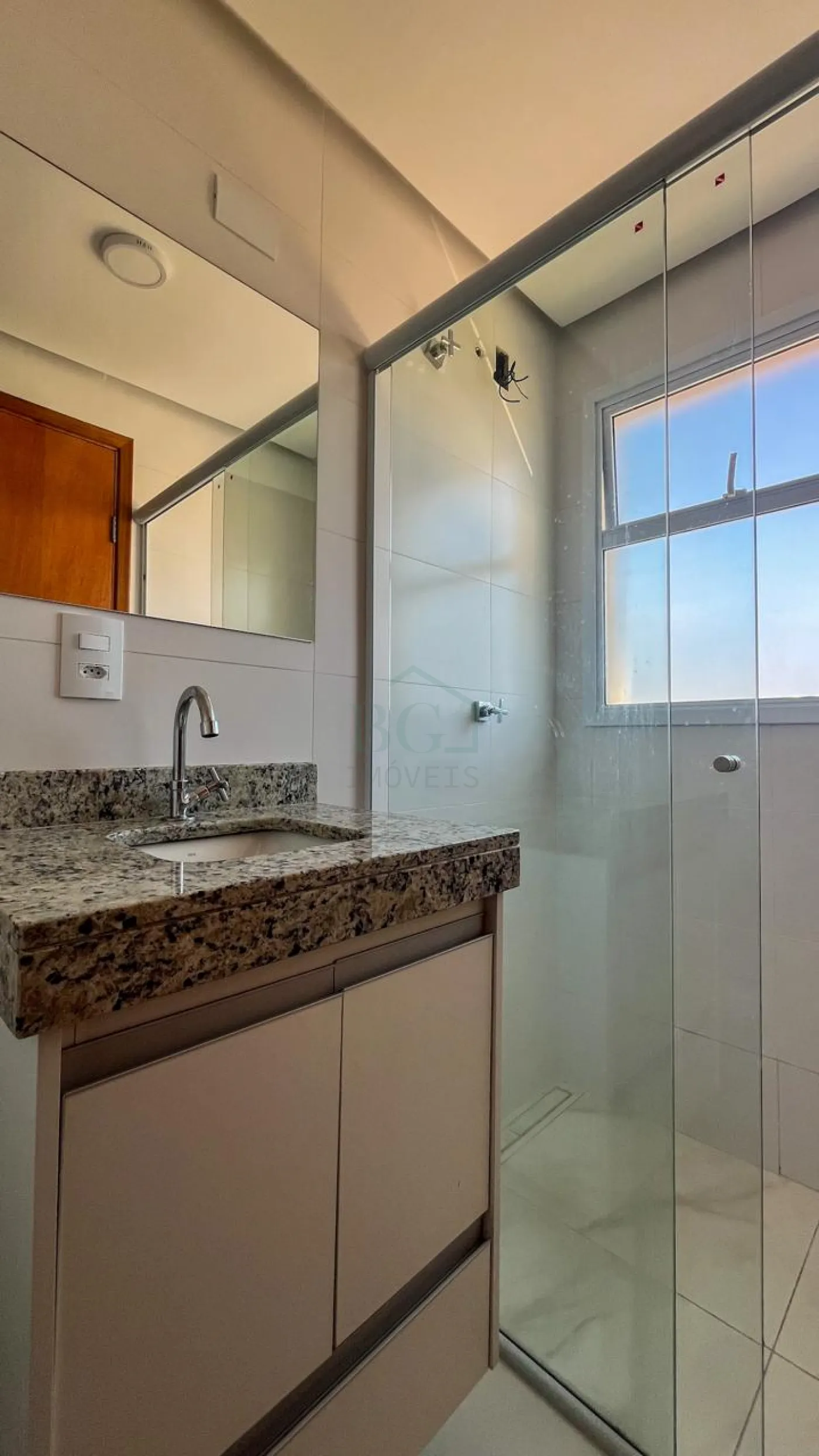 BANHEIRO SUÍTE MASTER Alugar Apartamentos / Padrão em Poços de Caldas R$ 3.200,00 - Foto 13