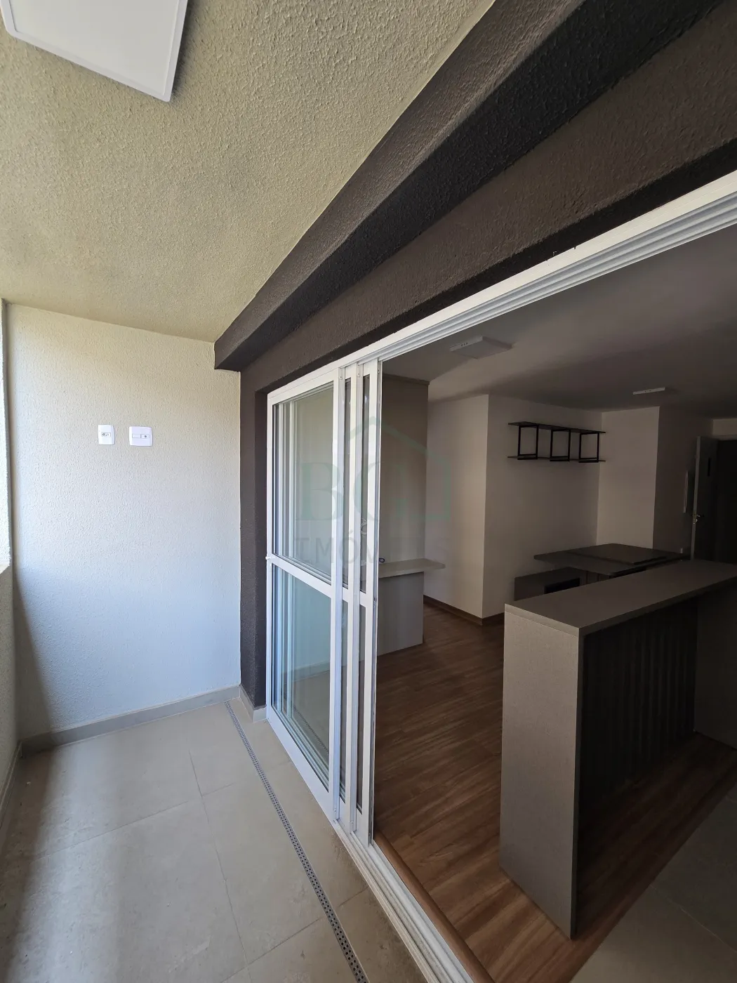 Apartamento à venda com 2 quartos, 65m² - Foto 33
