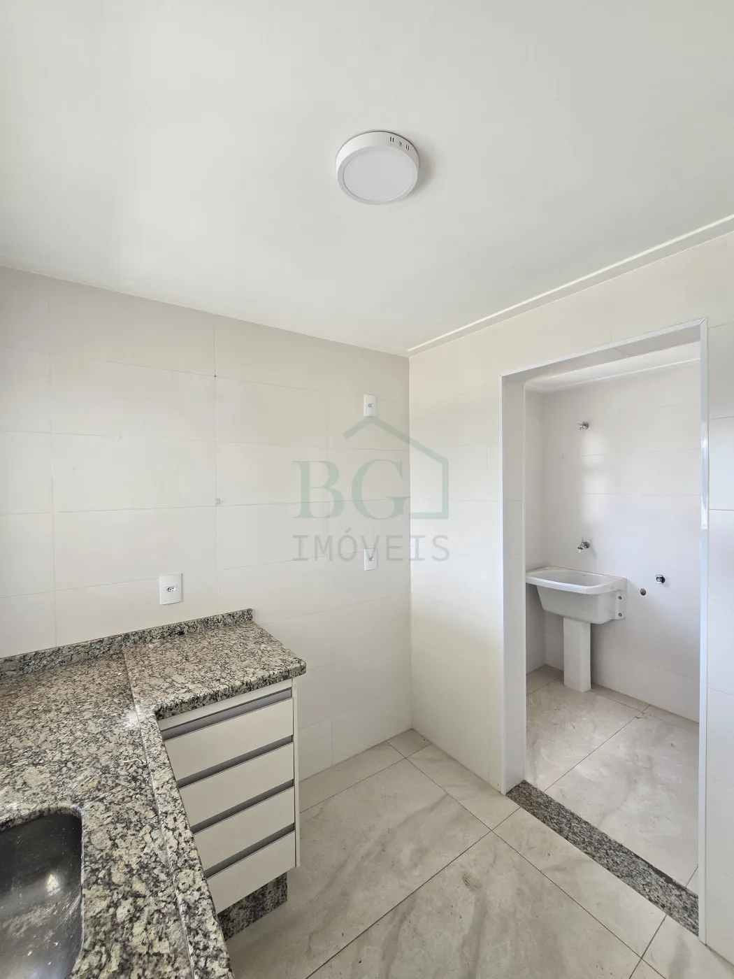 Apartamento à venda com 2 quartos, 73m² - Foto 12