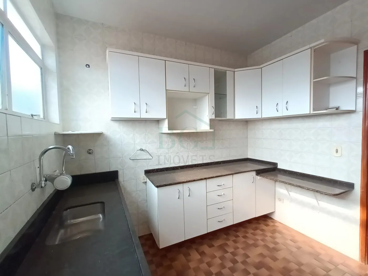 Apartamento à venda com 3 quartos, 104m² - Foto 5