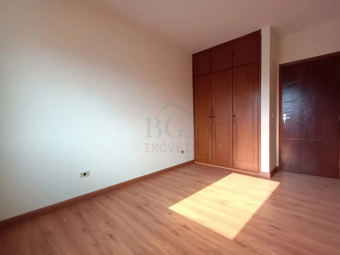 Apartamento à venda com 3 quartos, 104m² - Foto 9