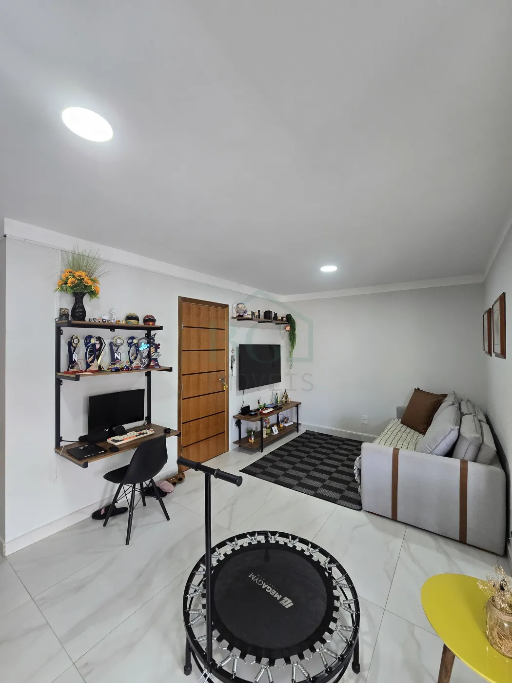 Apartamento à venda com 2 quartos, 73m² - Foto 4