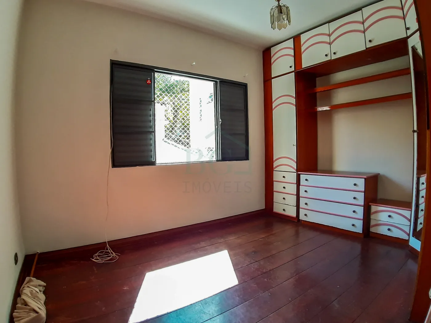 Casa à venda com 3 quartos, 353m² - Foto 14