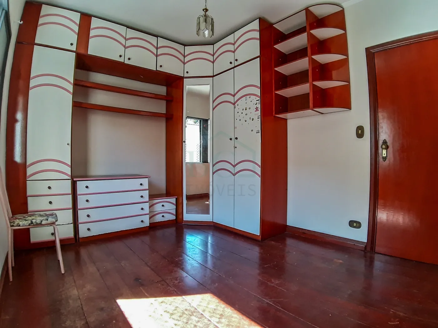 Casa à venda com 3 quartos, 353m² - Foto 15