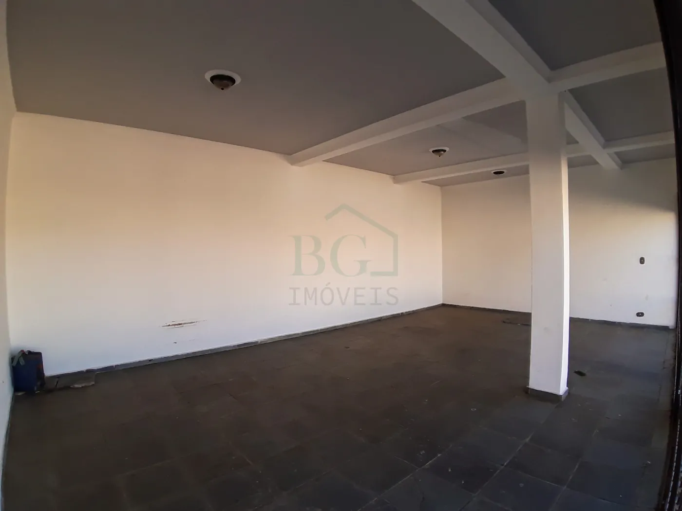 Casa à venda com 3 quartos, 353m² - Foto 32