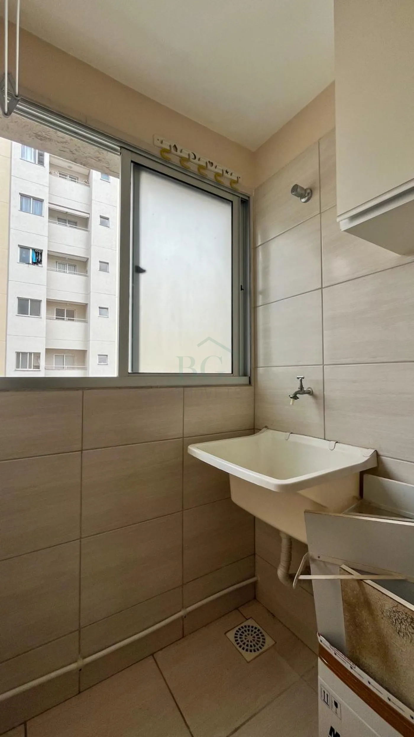 ÁREA DE SERVIÇO Alugar Apartamentos / Padrão em Poços de Caldas R$ 2.000,00 - Foto 13