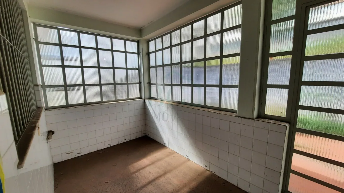Casa à venda com 3 quartos, 205m² - Foto 11
