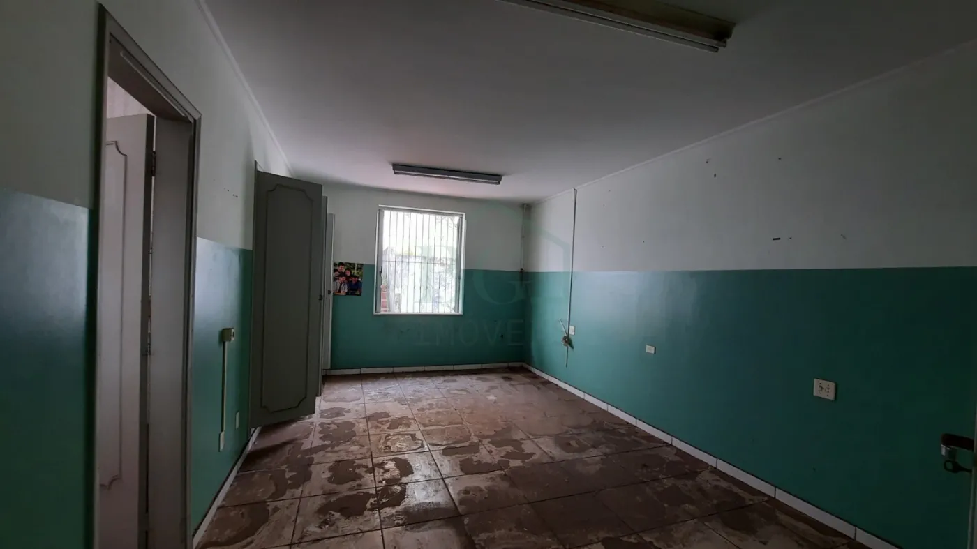 Casa à venda com 3 quartos, 205m² - Foto 9