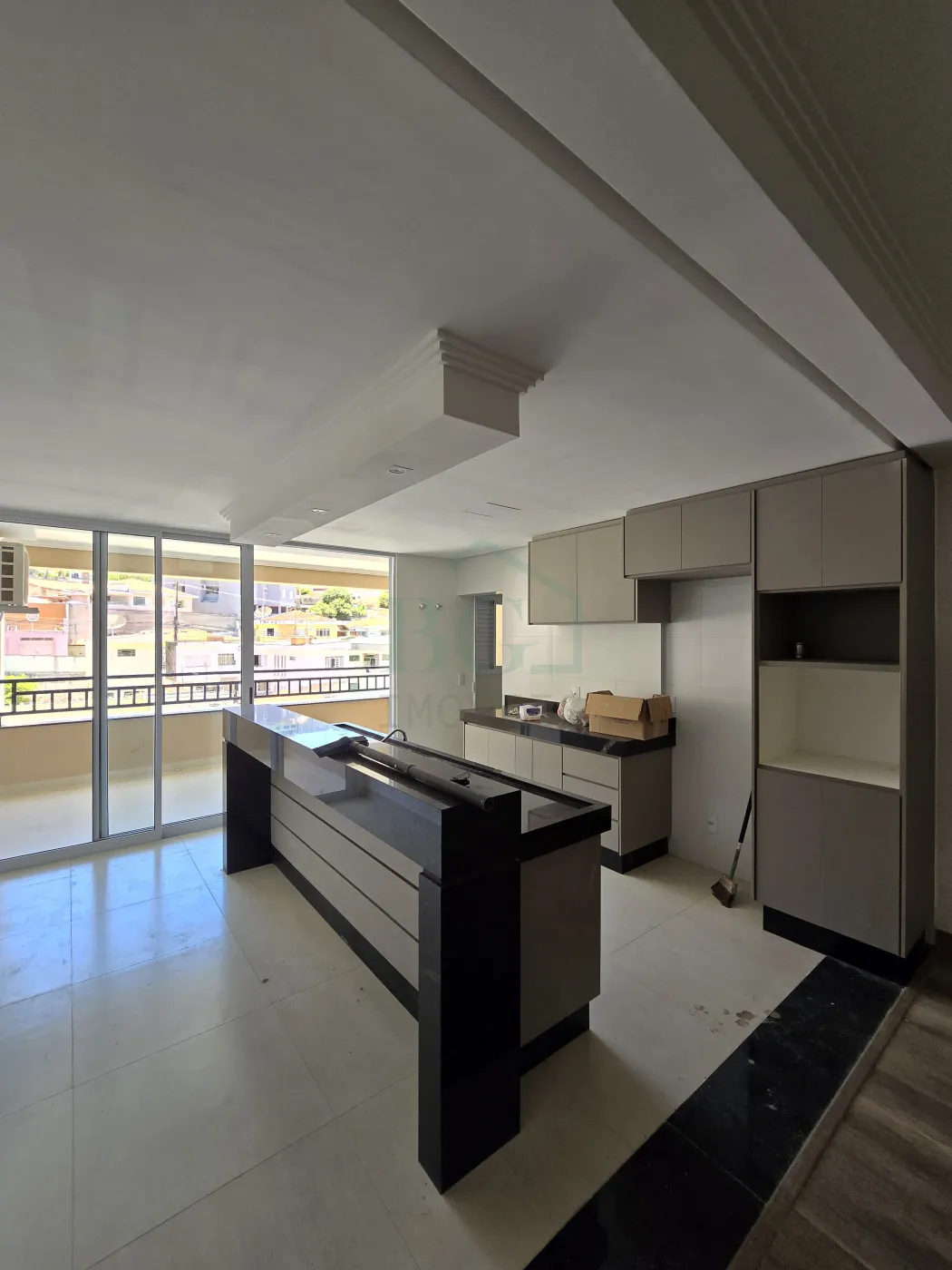 Apartamento à venda com 3 quartos, 144m² - Foto 11