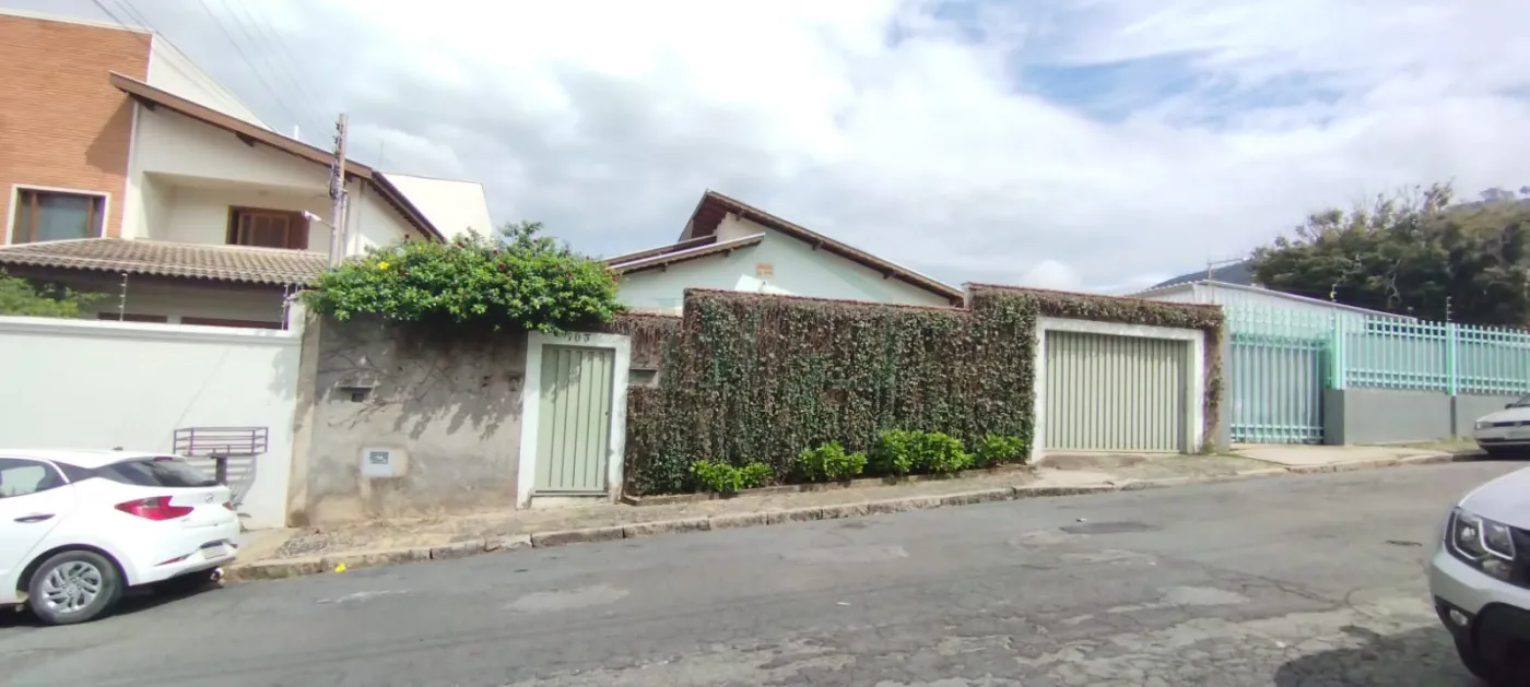 Casa à venda com 3 quartos, 150m² - Foto 1