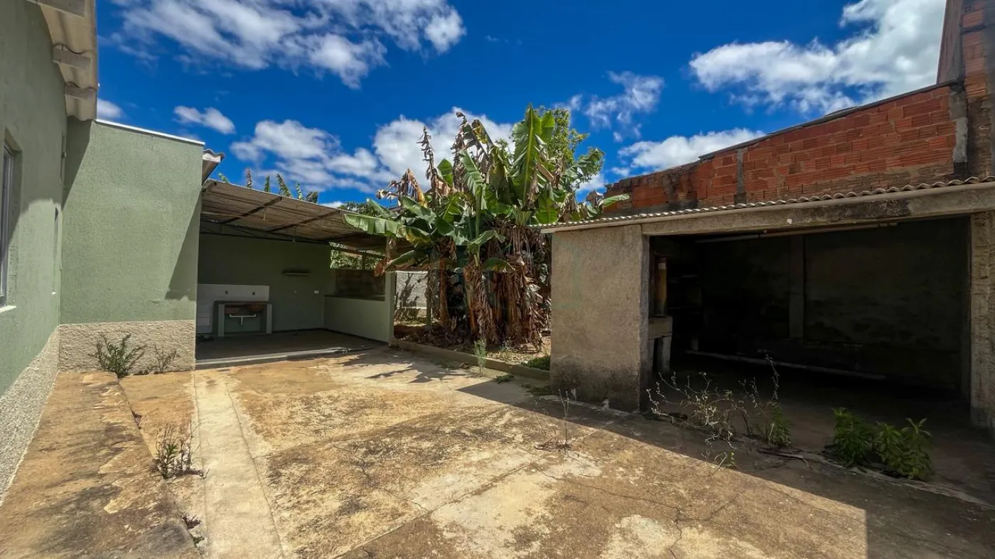 QUINTAL Alugar Casas / Padrão em Poços de Caldas R$ 1.300,00 - Foto 10