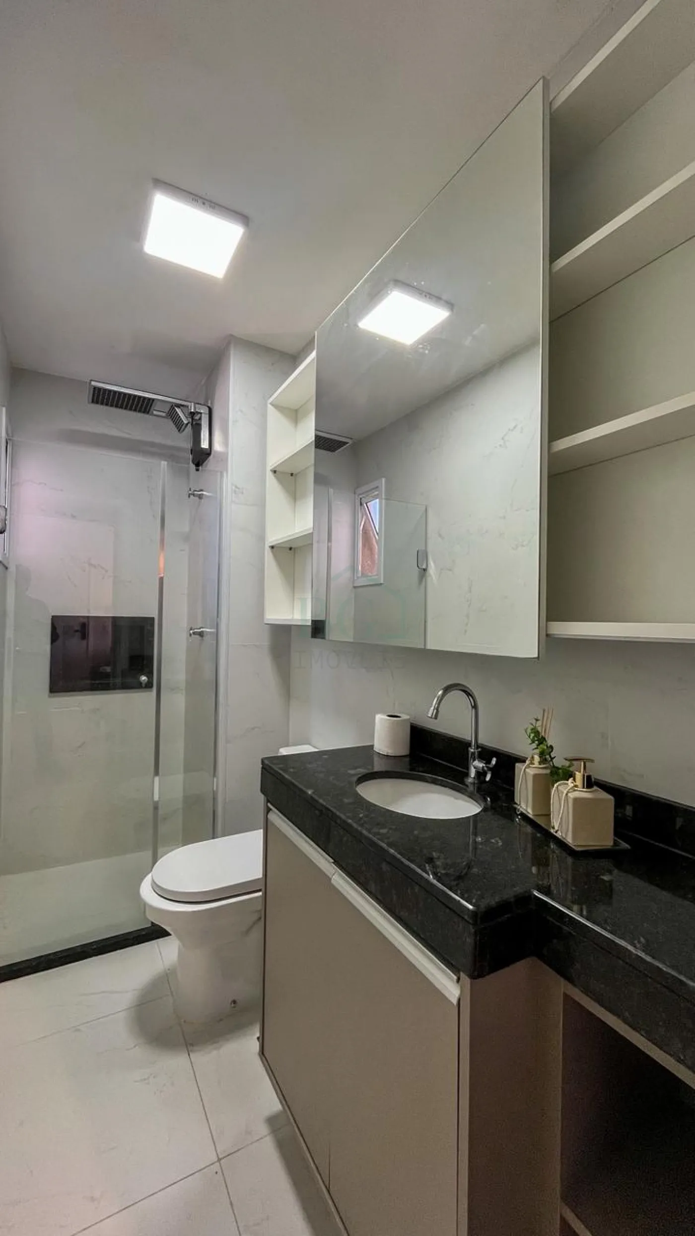 BANHEIRO SOCIAL Alugar Apartamentos / Padrão em Poços de Caldas R$ 1.500,00 - Foto 15
