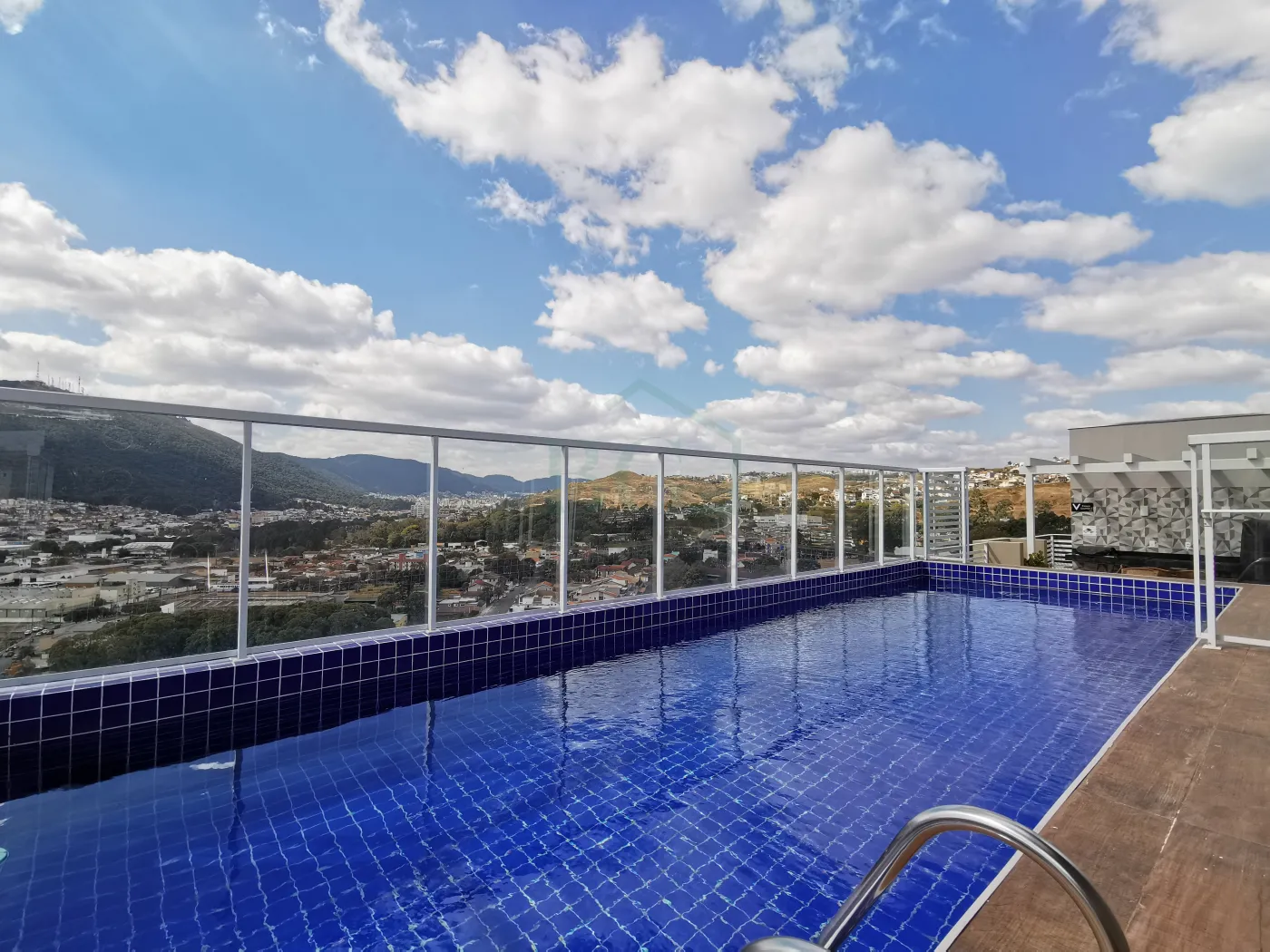 PISCINA Alugar Apartamentos / Padrão em Poços de Caldas R$ 1.500,00 - Foto 20