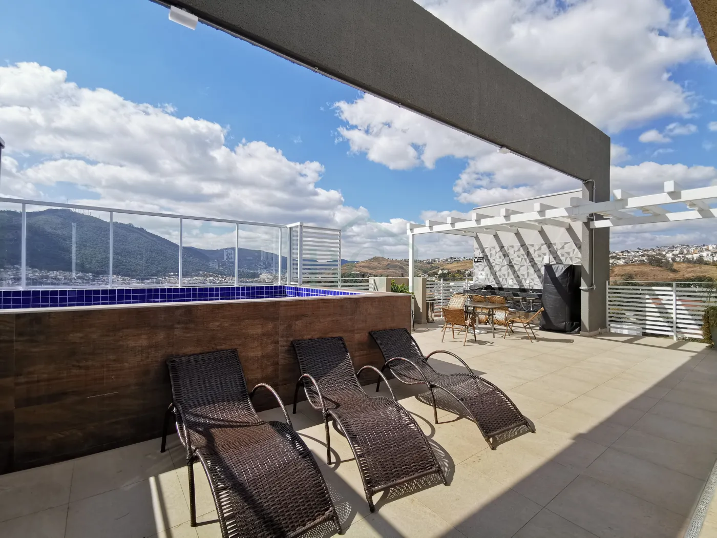 ÁREA COMUM Alugar Apartamentos / Padrão em Poços de Caldas R$ 1.500,00 - Foto 22