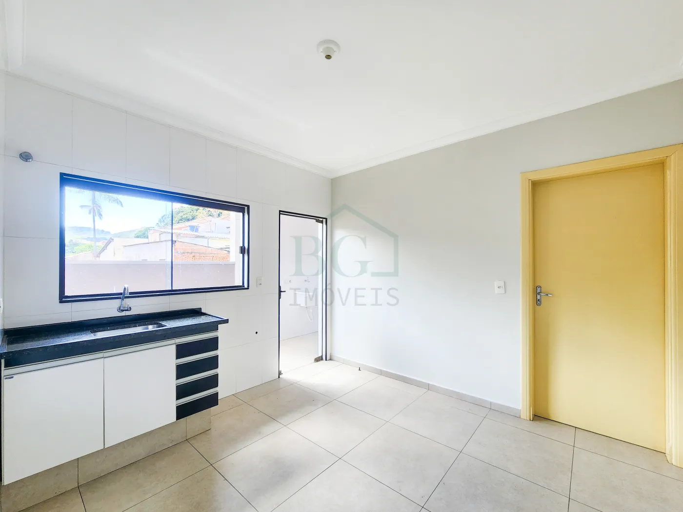 Casa para alugar com 1 quarto, 45m² - Foto 9