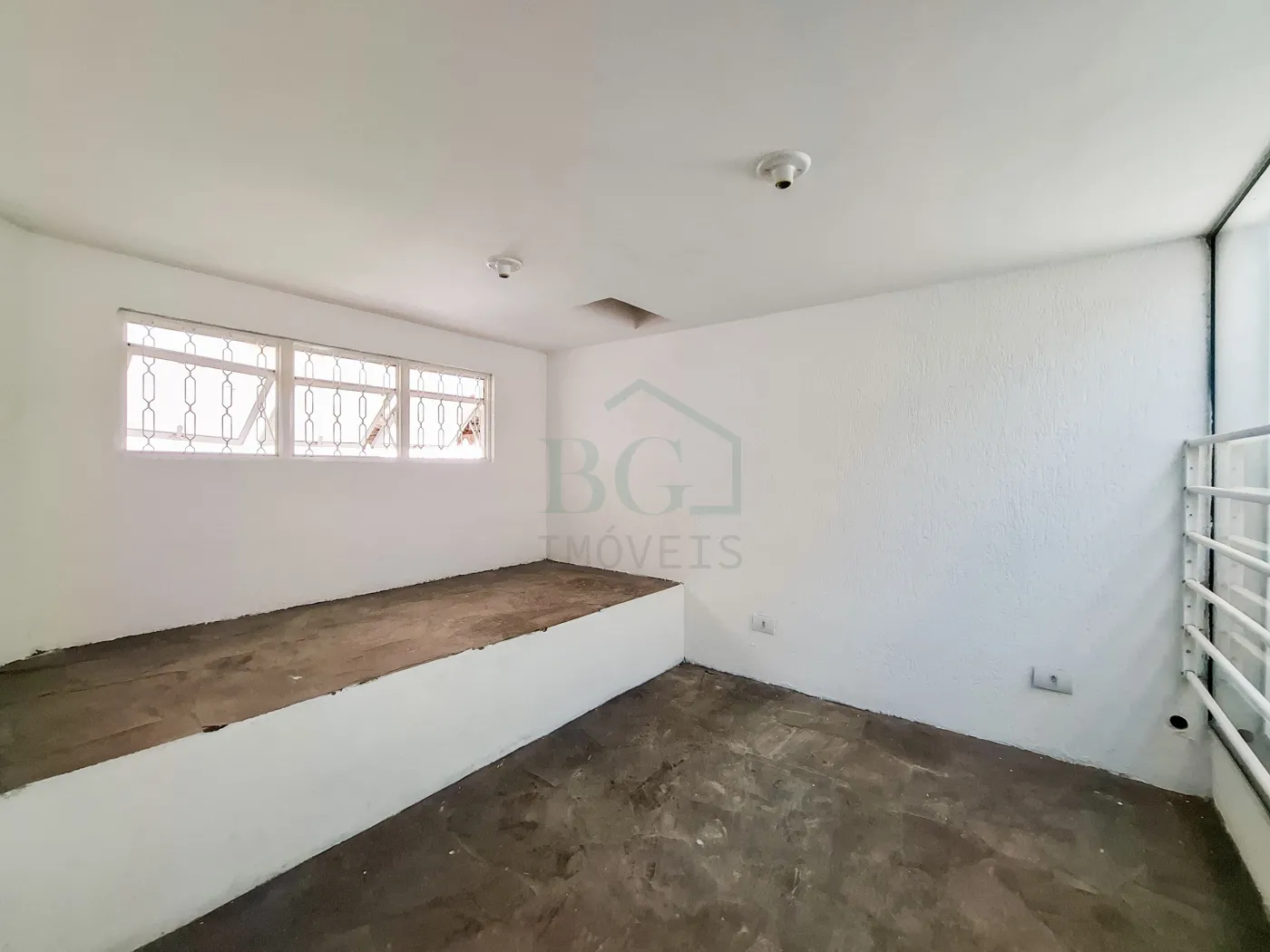 Prédio Inteiro para alugar, 92m² - Foto 8
