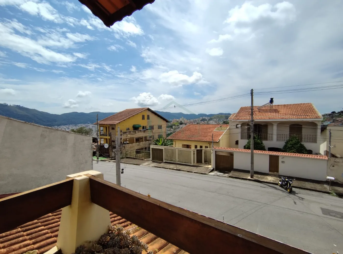 Casa à venda com 4 quartos, 231m² - Foto 9