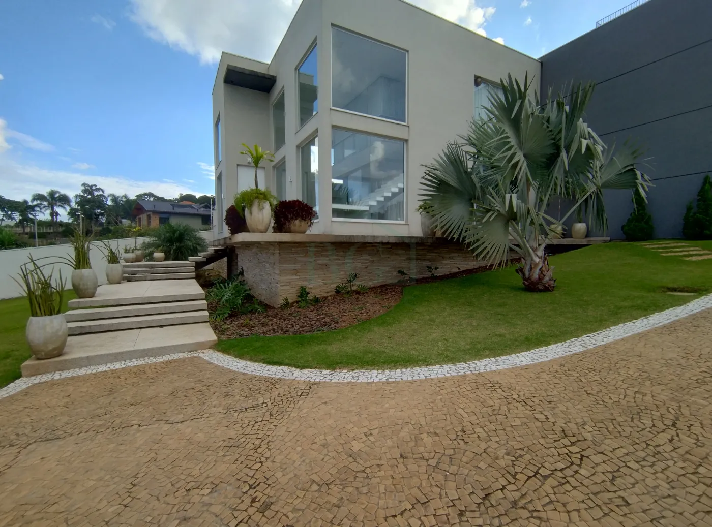 Casa de Condomínio à venda com 7 quartos, 800m² - Foto 3