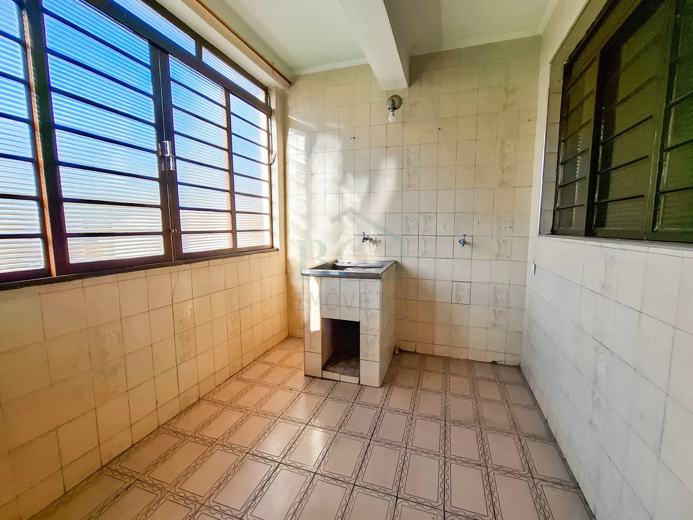Casa para alugar com 4 quartos, 150m² - Foto 19