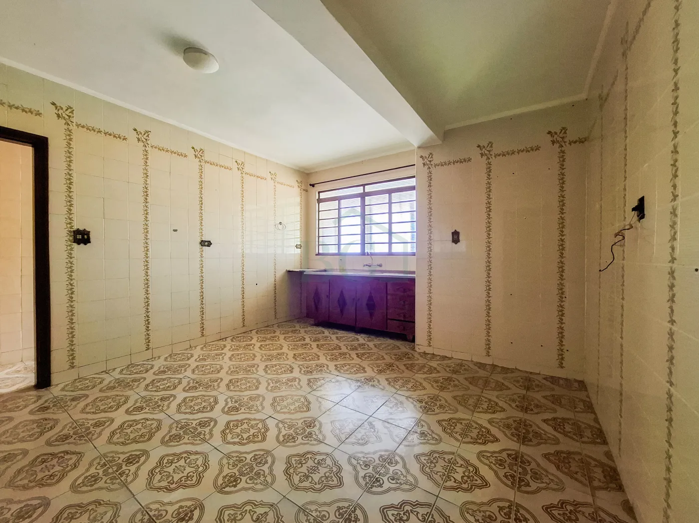 Casa para alugar com 4 quartos, 150m² - Foto 16