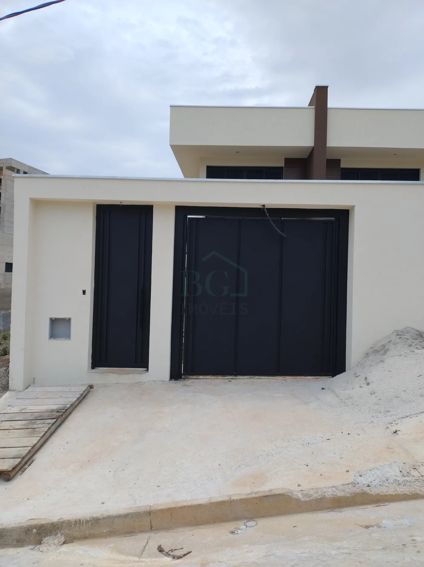 FACHADA Comprar Casas / Padrão em Poços de Caldas R$ 780.000,00 - Foto 1