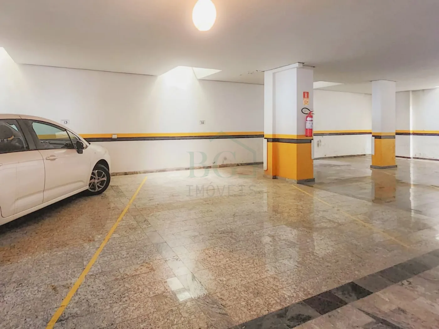 GARAGEM Alugar Apartamentos / Padrão em Poços de Caldas R$ 1.600,00 - Foto 18