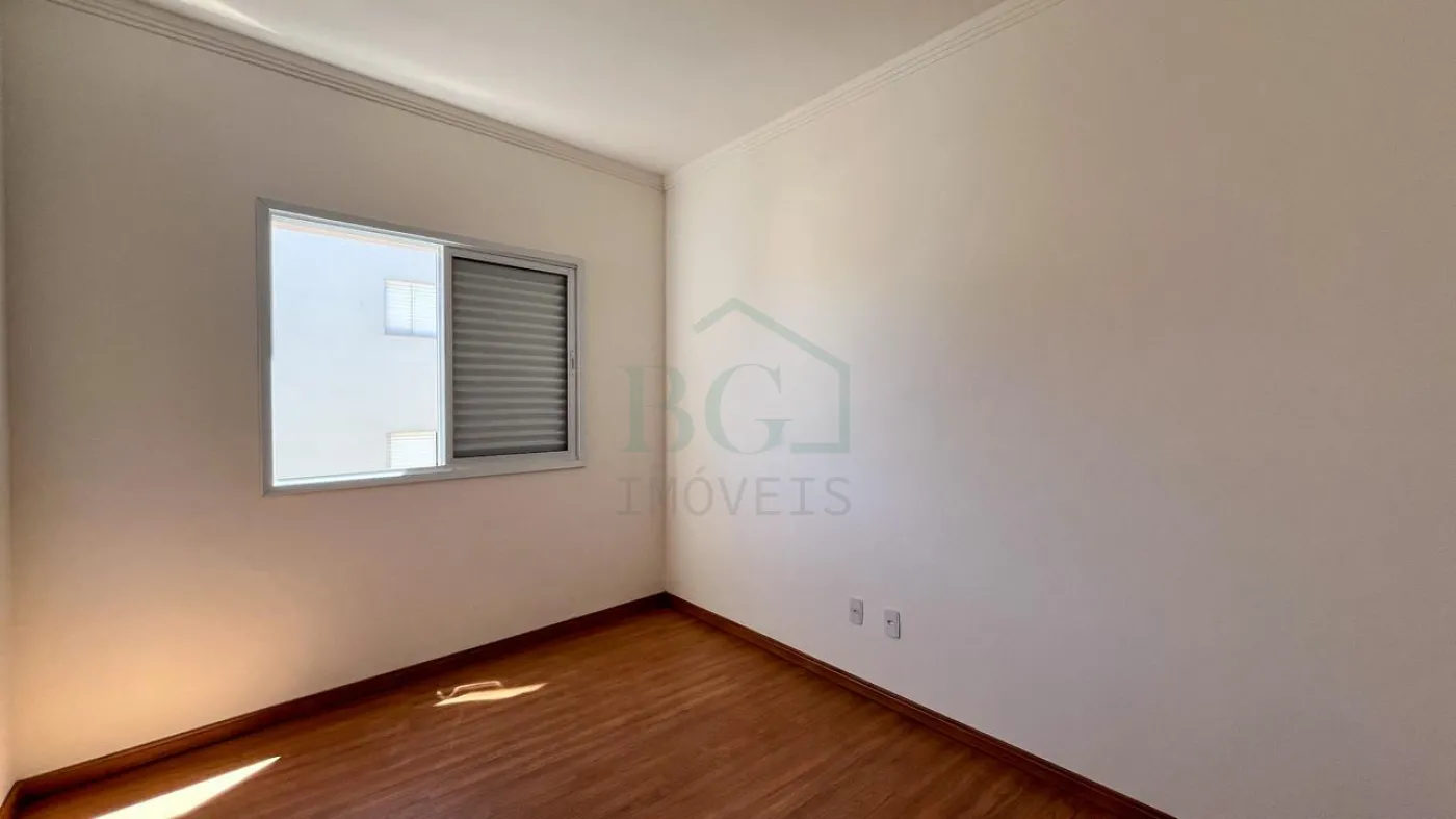 DORMITÓRIO Alugar Apartamentos / Padrão em Poços de Caldas R$ 1.400,00 - Foto 7