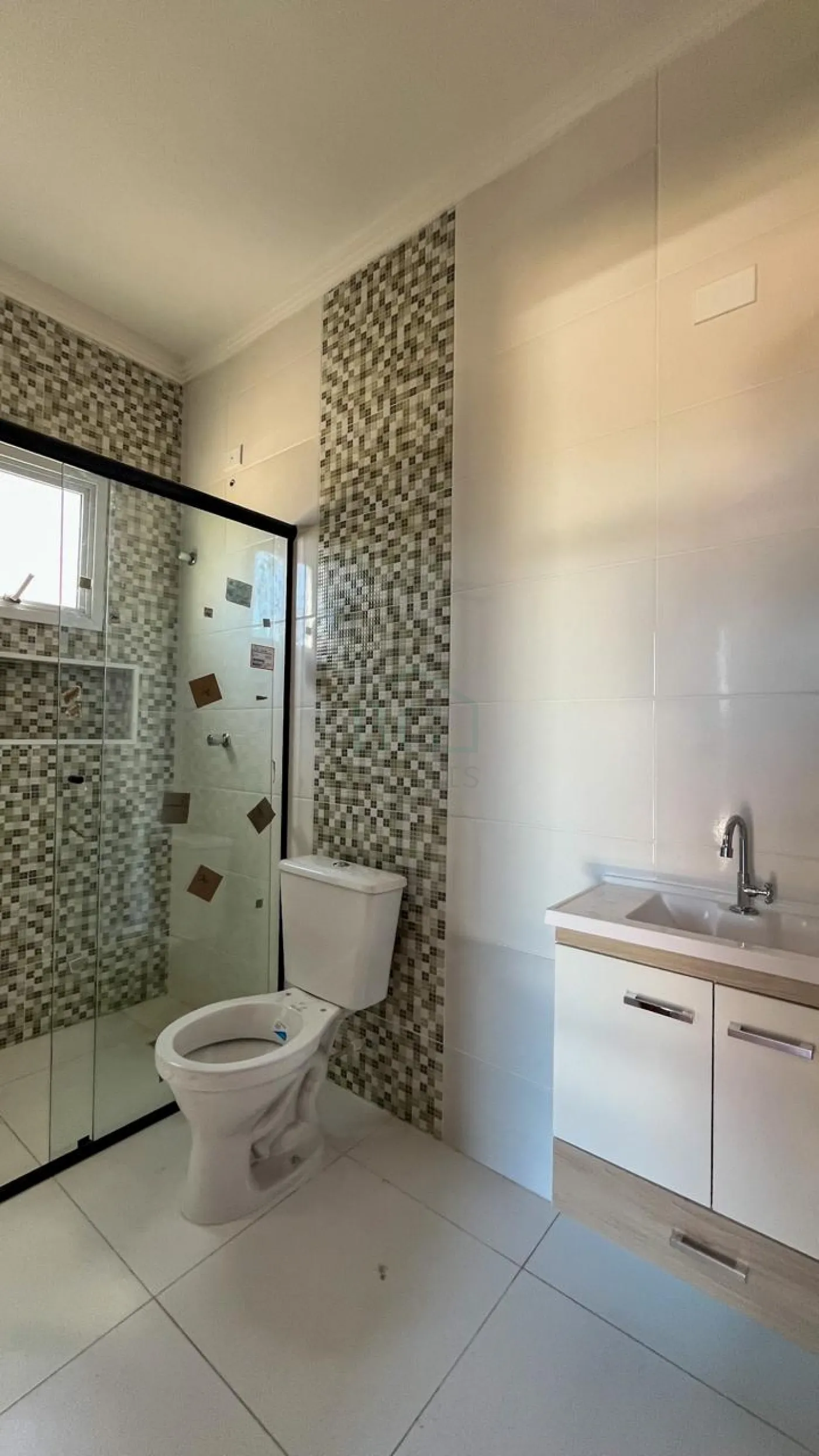 BANHEIRO SUÍTE Alugar Apartamentos / Padrão em Poços de Caldas R$ 1.400,00 - Foto 6