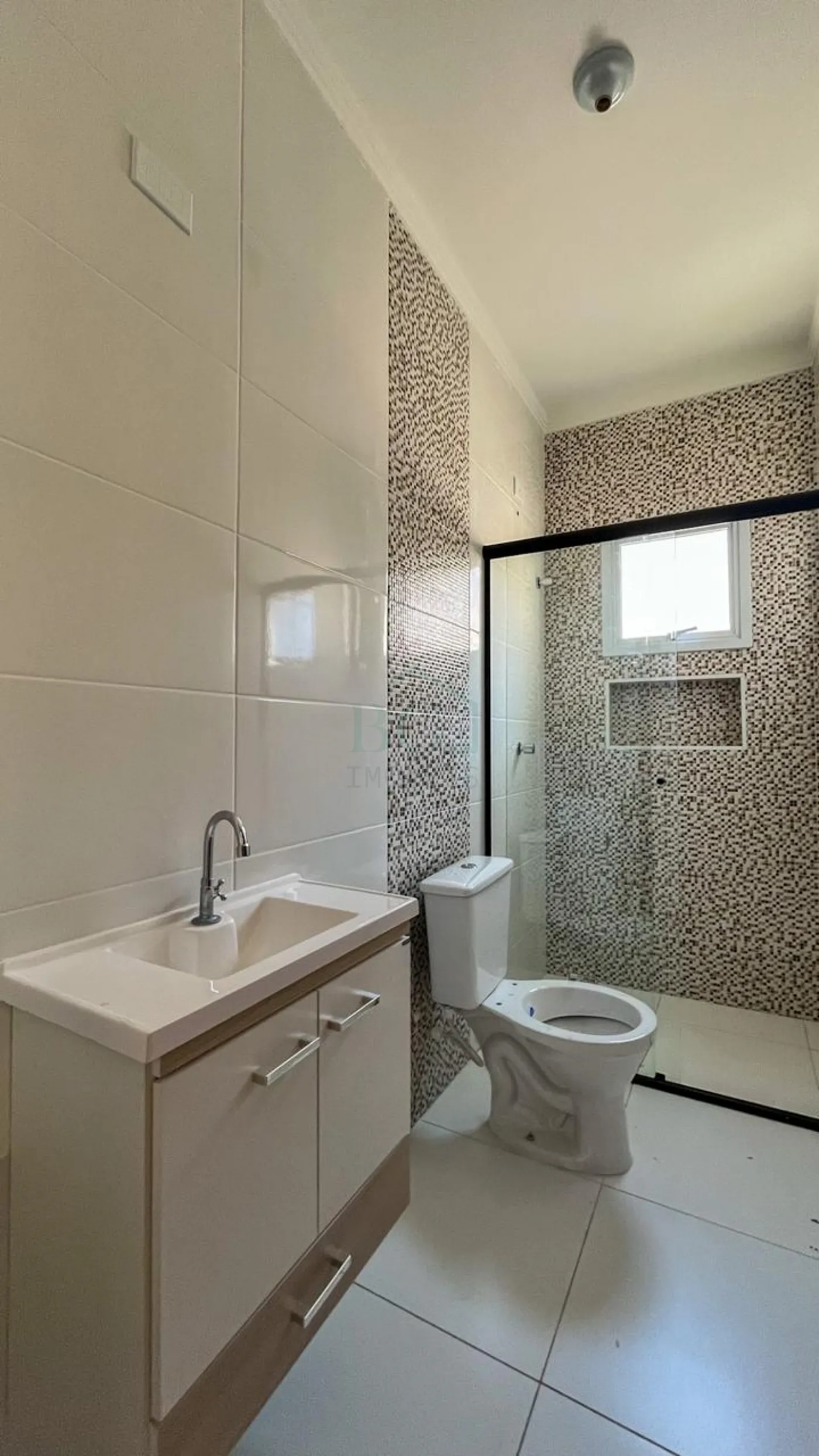 BANHEIRO SOCIAL Alugar Apartamentos / Padrão em Poços de Caldas R$ 1.400,00 - Foto 11