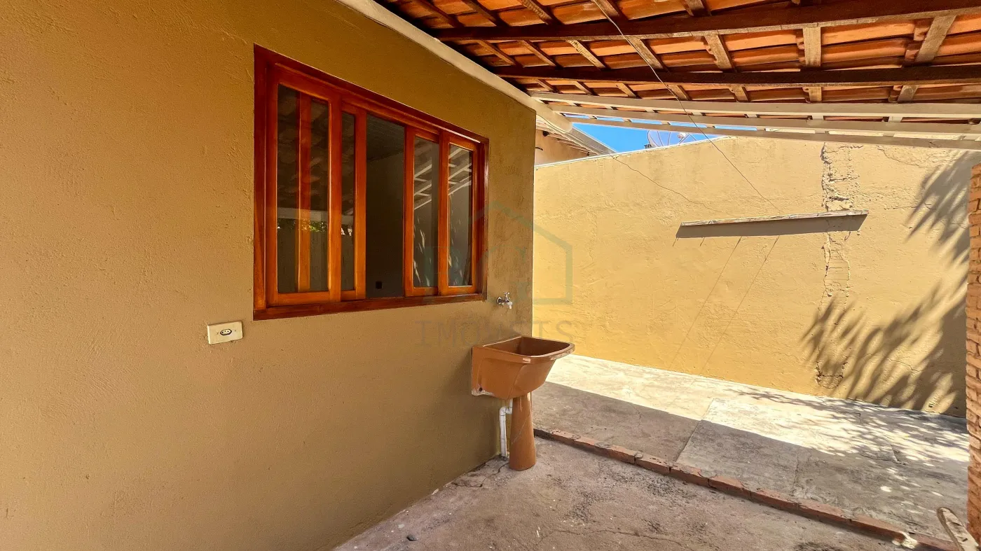 Casa para alugar com 3 quartos, 250m² - Foto 15