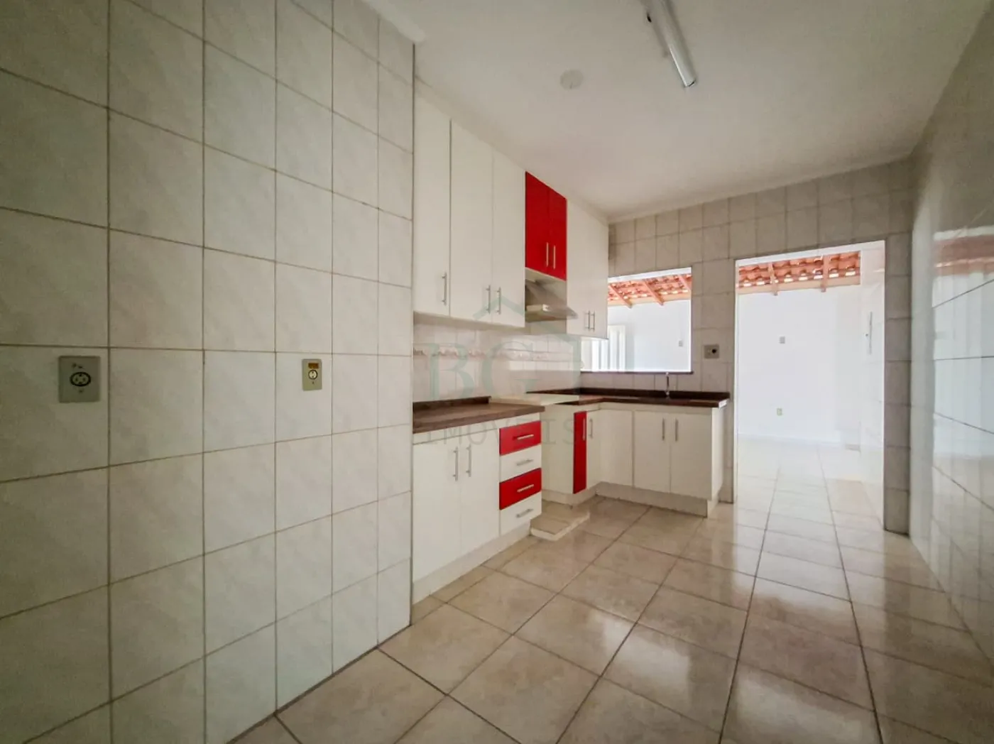 Casa para alugar com 3 quartos, 132m² - Foto 13