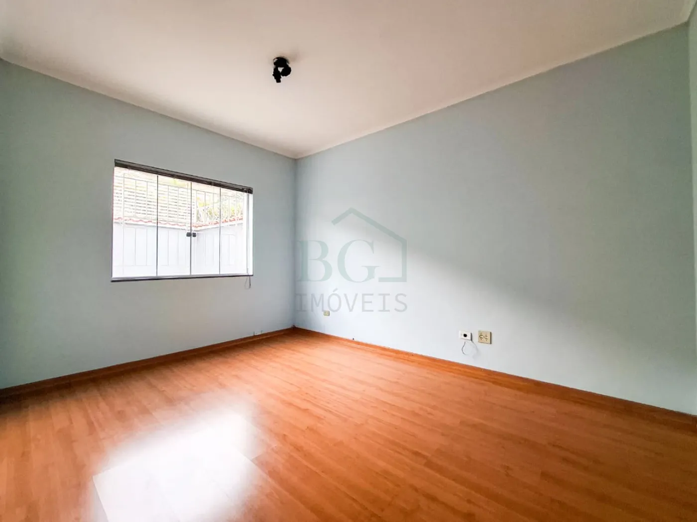 Casa para alugar com 3 quartos, 132m² - Foto 11