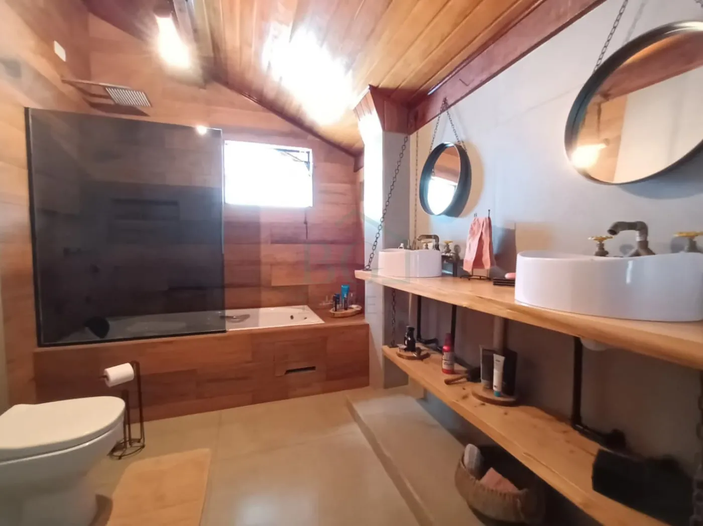 SUÍTE DO SÓTON COM HIDROMASSAGEM Comprar Casas / Padrão em Poços de Caldas R$ 2.350.000,00 - Foto 31