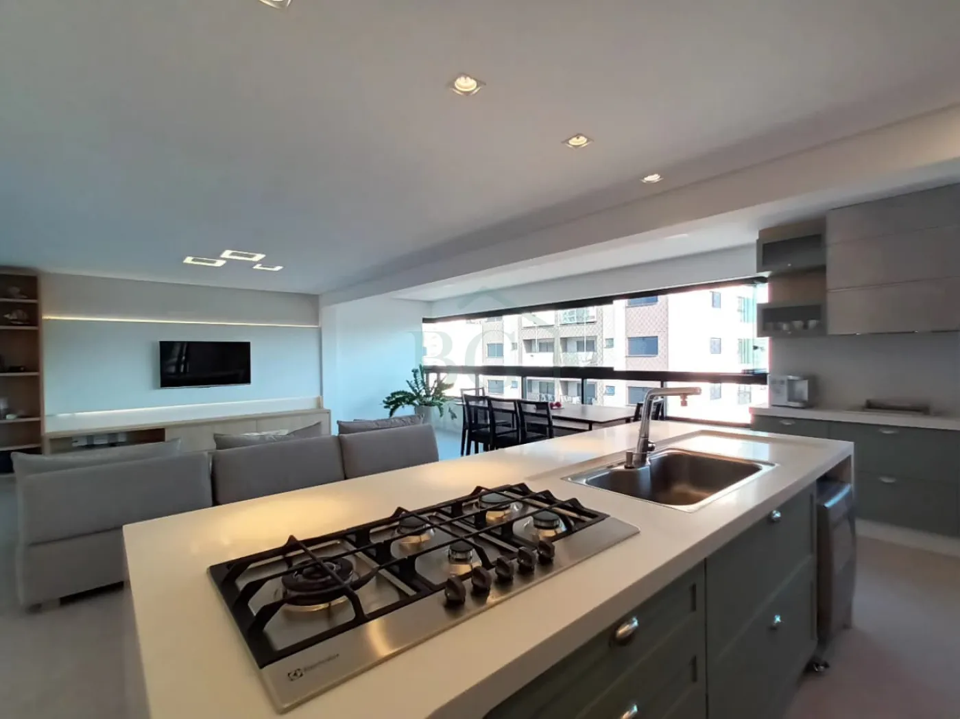 COZINHA E SALA AO FUNDO Comprar Apartamentos / Padrão em Poços de Caldas R$ 1.800.000,00 - Foto 25