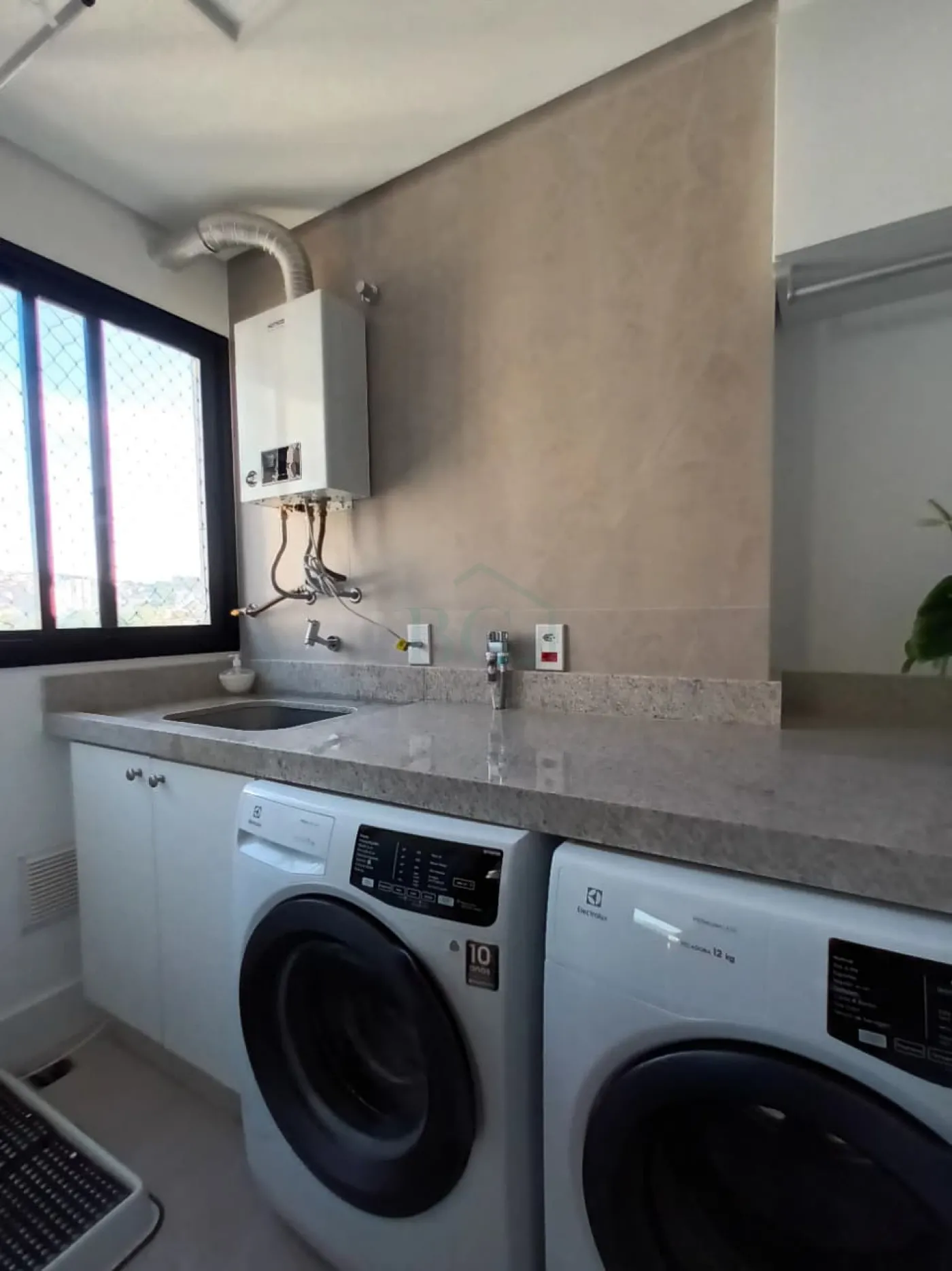 ÁREA DE SERVIÇO Comprar Apartamentos / Padrão em Poços de Caldas R$ 1.800.000,00 - Foto 30