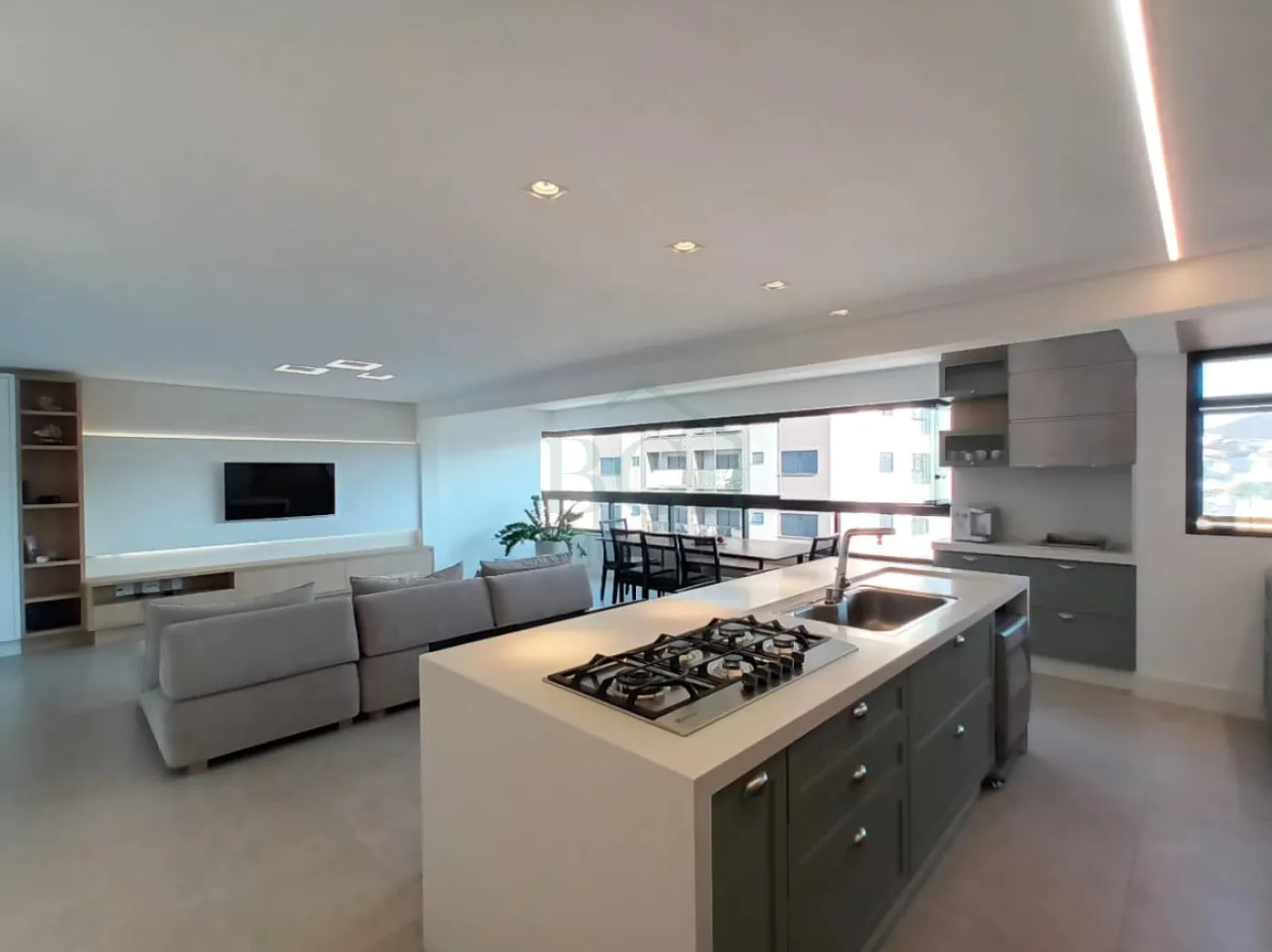 COZINHA E SALA AO FUNDO Comprar Apartamentos / Padrão em Poços de Caldas R$ 1.800.000,00 - Foto 24