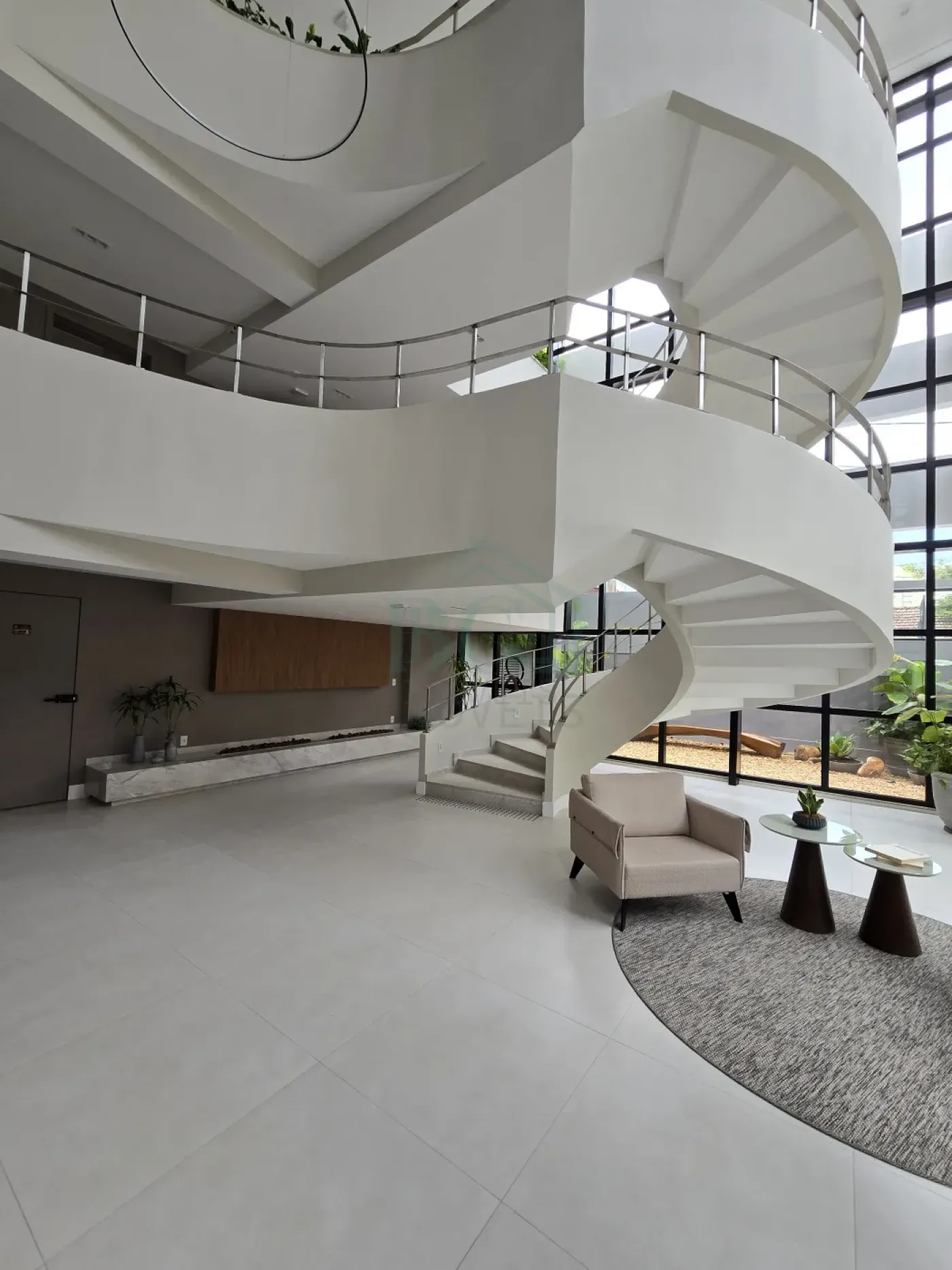 HALL Comprar Apartamentos / Padrão em Poços de Caldas R$ 1.800.000,00 - Foto 2