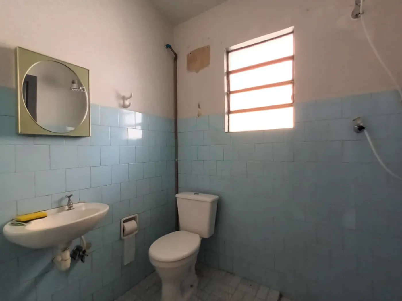BANHEIRO SOCIAL Comprar Casas / Padrão em Poços de Caldas R$ 590.000,00 - Foto 12