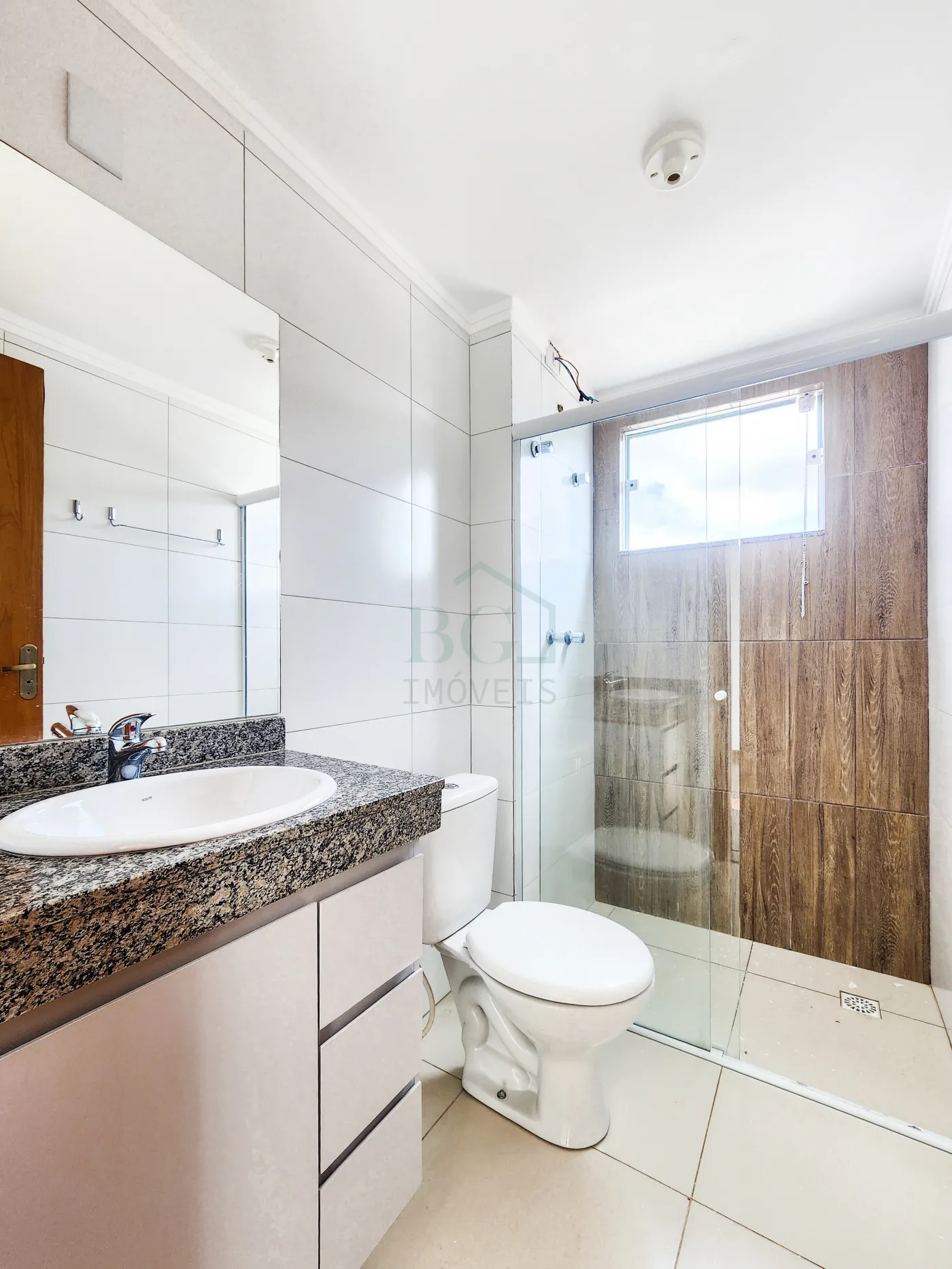 BANHEIRO SOCIAL Alugar Apartamentos / Padrão em Poços de Caldas R$ 1.600,00 - Foto 17