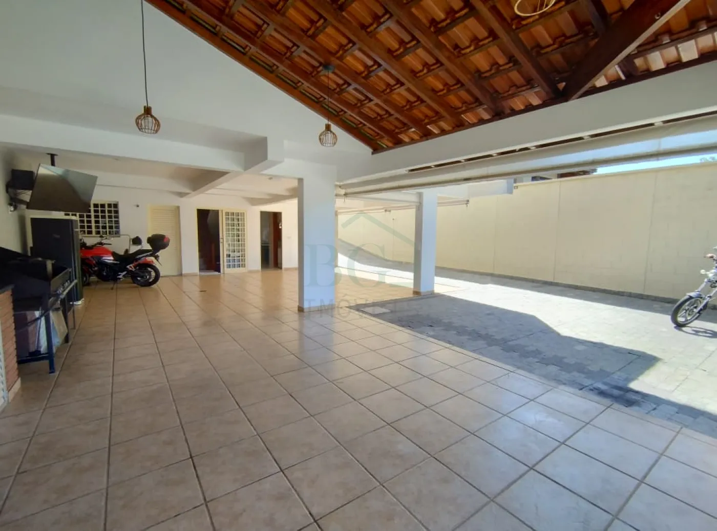 GARAGEM Comprar Casas / Padrão em Poços de Caldas R$ 1.700.000,00 - Foto 37