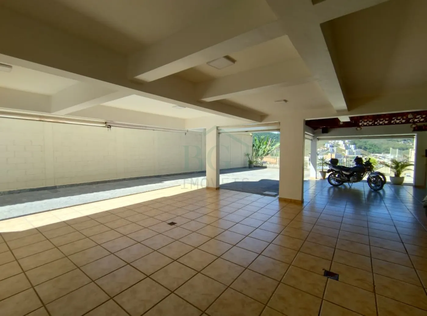 GARAGEM Comprar Casas / Padrão em Poços de Caldas R$ 1.700.000,00 - Foto 35