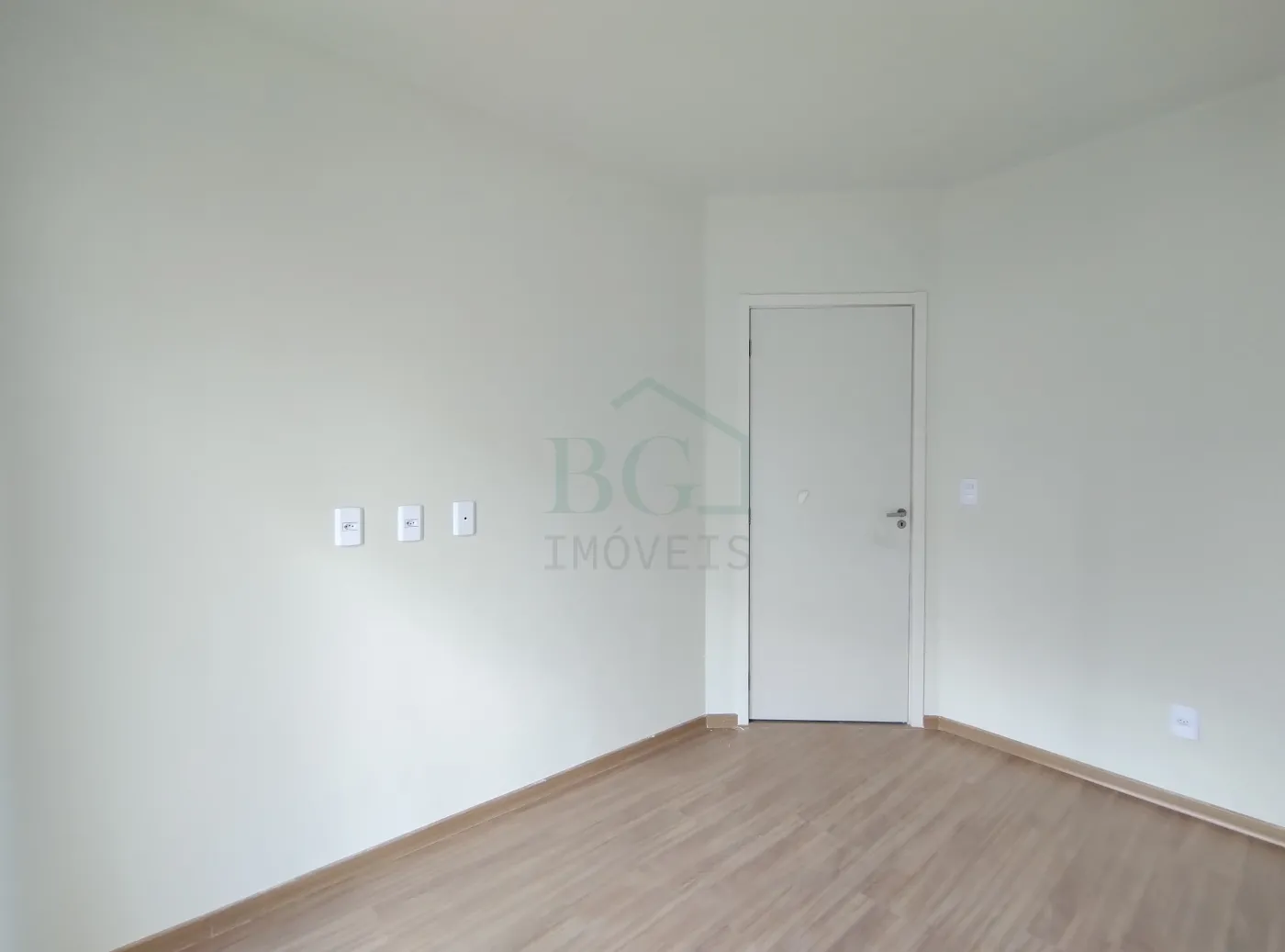 QUARTO Comprar Apartamentos / Padrão em Poços de Caldas R$ 280.000,00 - Foto 7