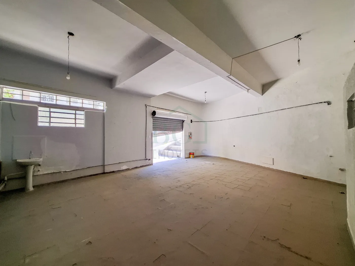 Casa para alugar com 2 quartos, 65m² - Foto 5