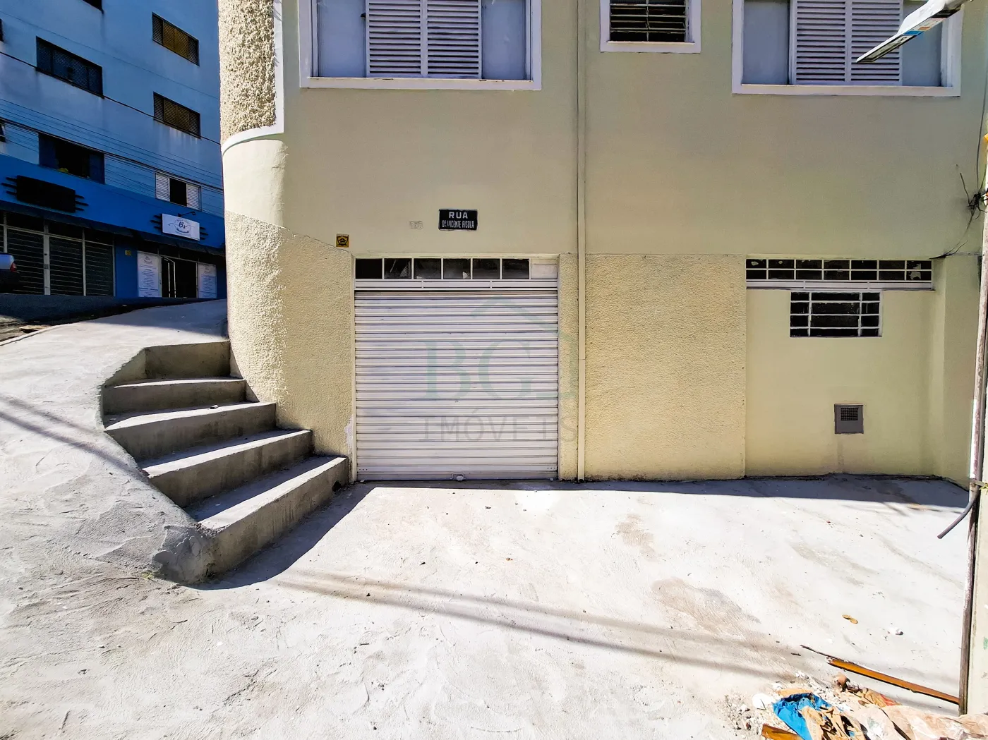 Casa para alugar com 2 quartos, 65m² - Foto 2