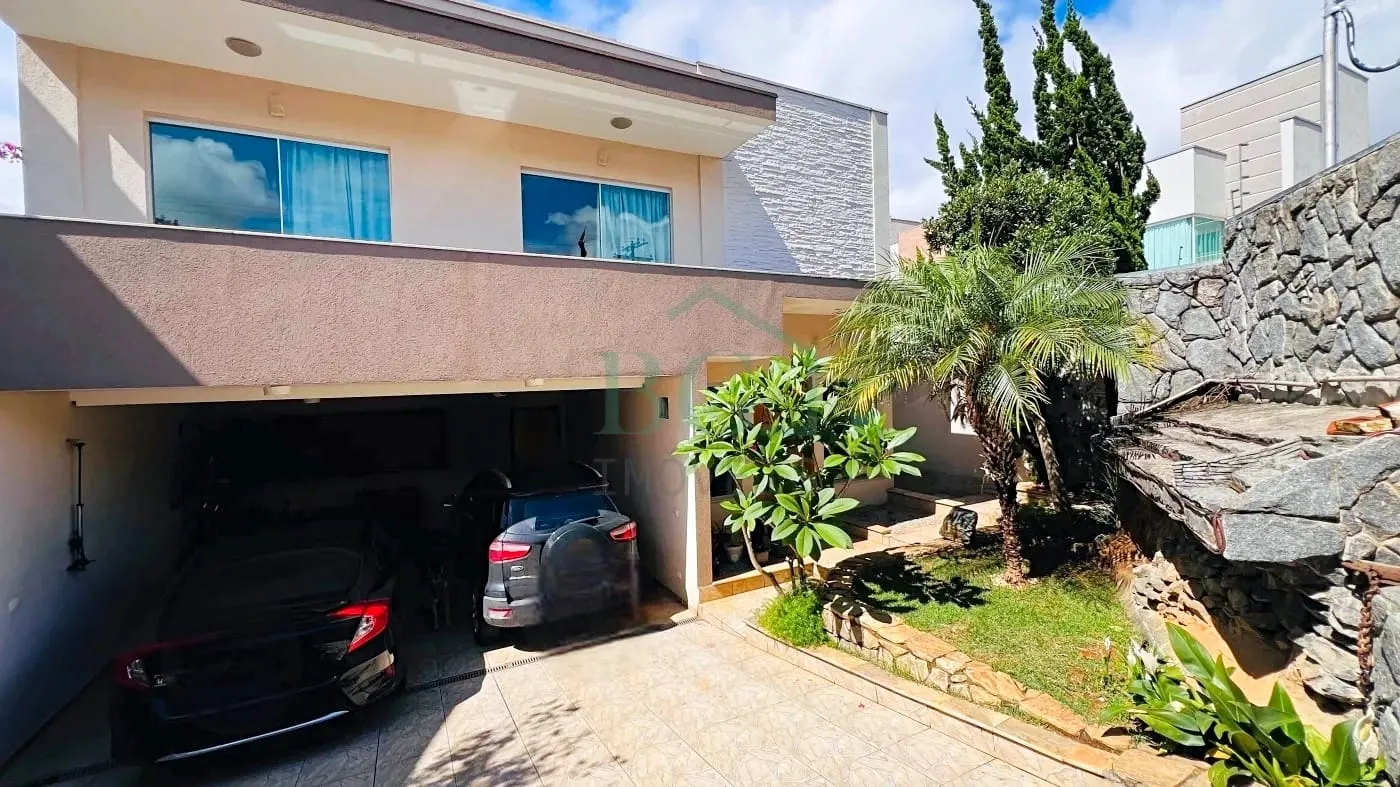 Casa à venda com 3 quartos, 306m² - Foto 37