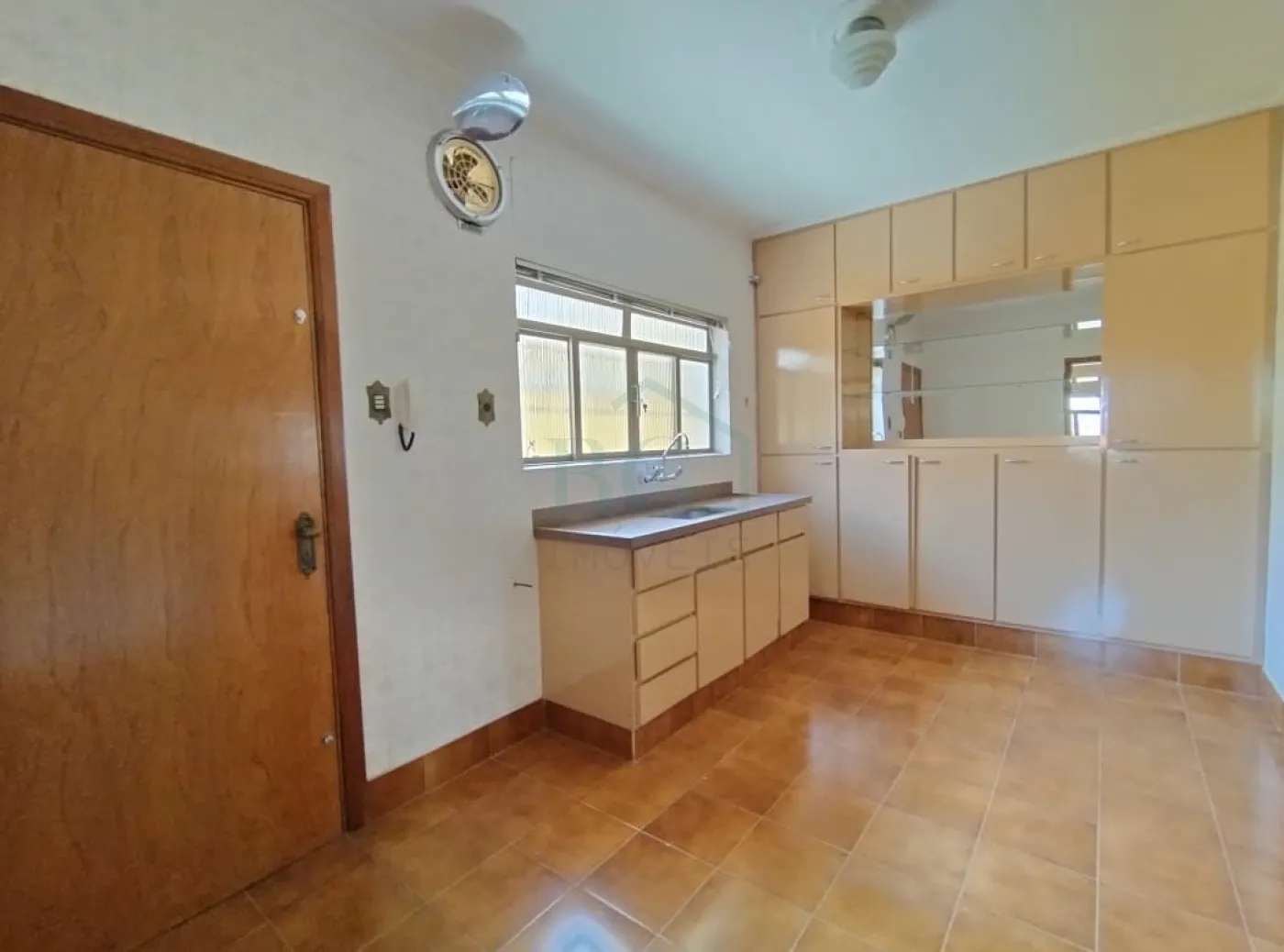 Casa à venda com 3 quartos, 191m² - Foto 6
