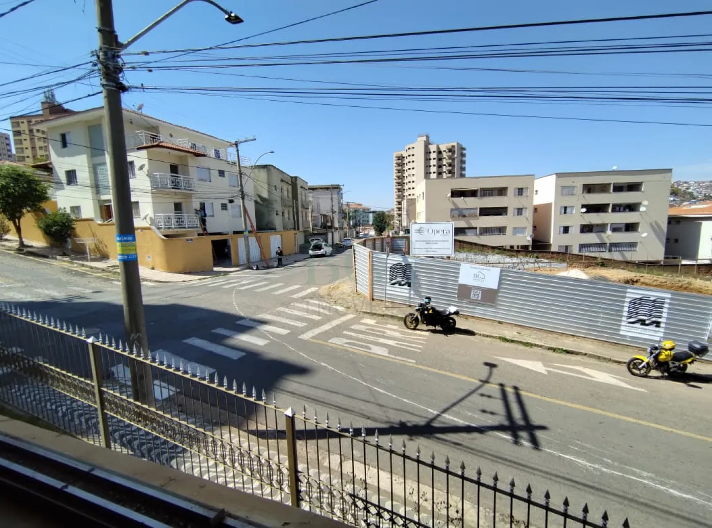 Casa à venda com 3 quartos, 191m² - Foto 9