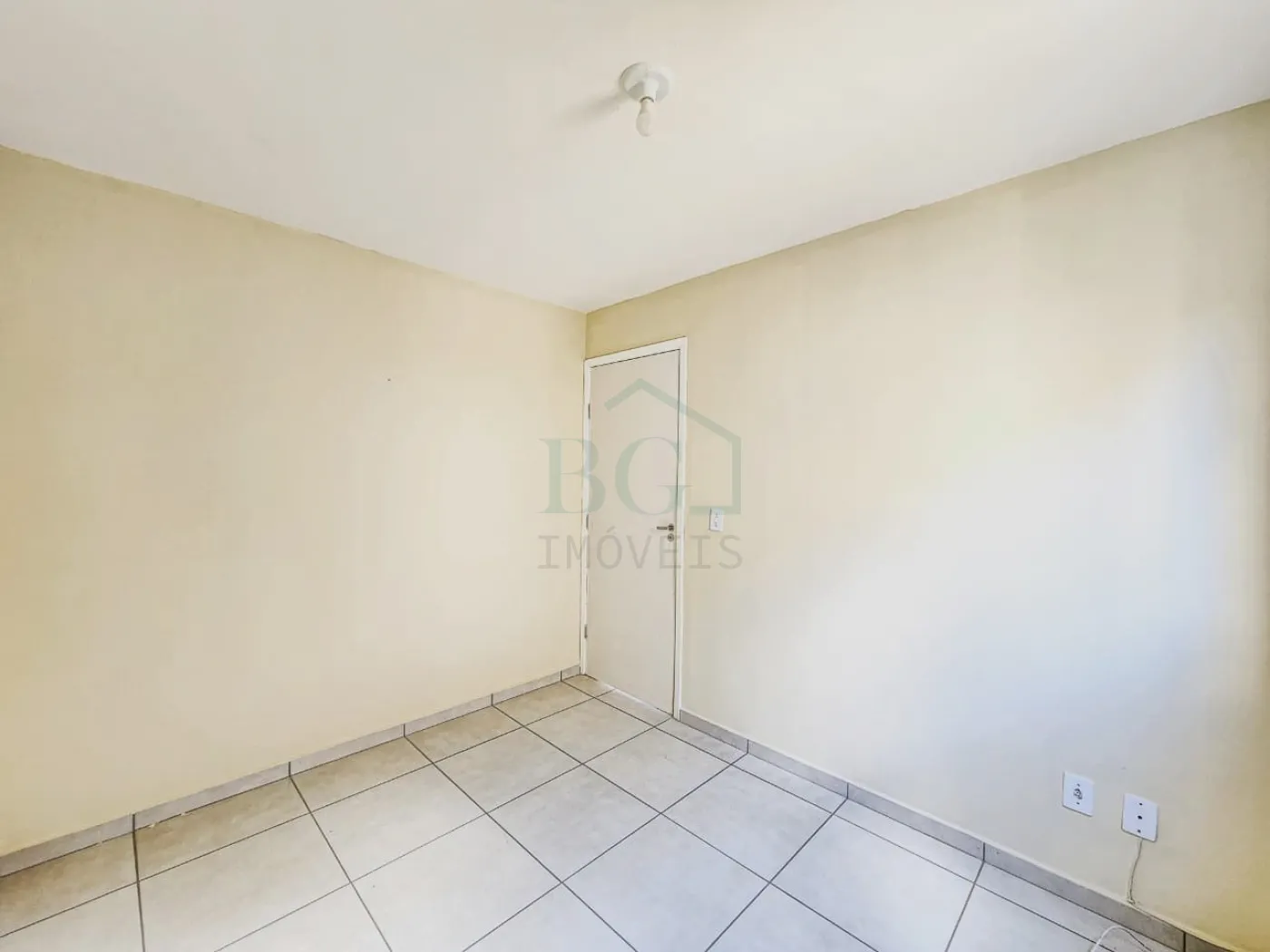 DORMITÓRIO I Alugar Apartamentos / Padrão em Poços de Caldas R$ 700,00 - Foto 8